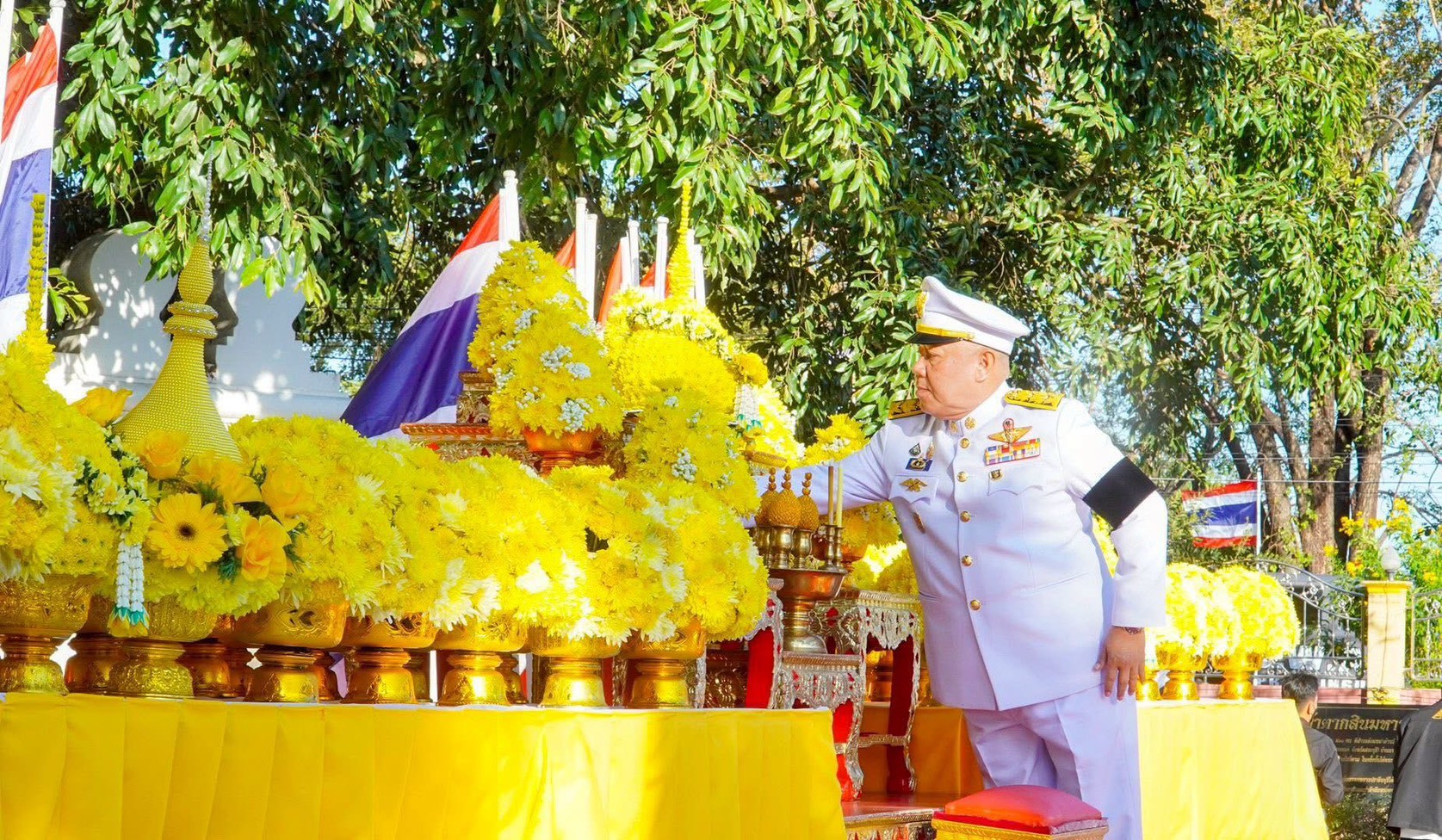 title - วันศุกร์ที่ 26 ธันวาคม 2568 เวลา 08.00 น  นายวิทูล ประดิษฐบุญ ปฏิรูปที่ดินจังหวัดปราจีนบุรี  พร้อมกับเจ้าหน้าที่ ส.ป.ก. เข้าร่วมพิธีถวายราชสักการะและวางพานพุ่มดอกไม้สด  เนื่องในวันสมเด็จพระเจ้าตากสินมหาราช